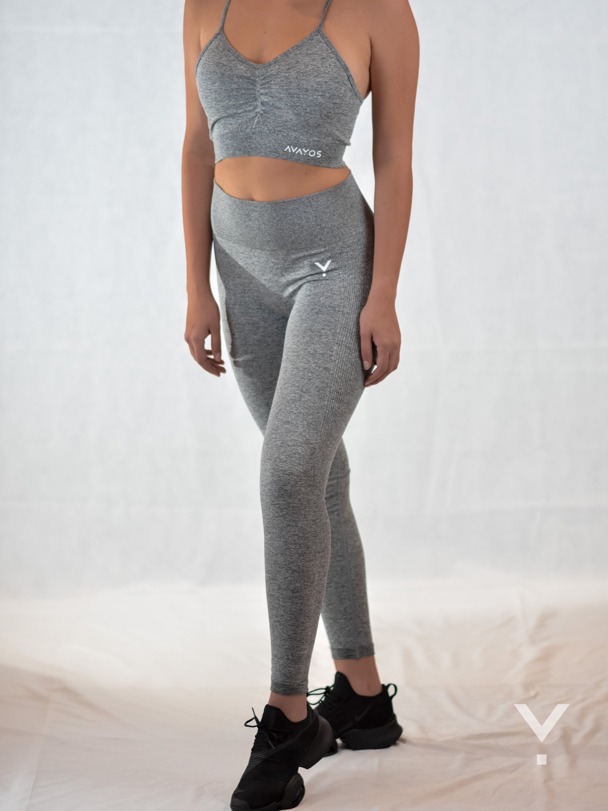 Aero Sports Bra Grey - Sports Bras | AVAYOS
