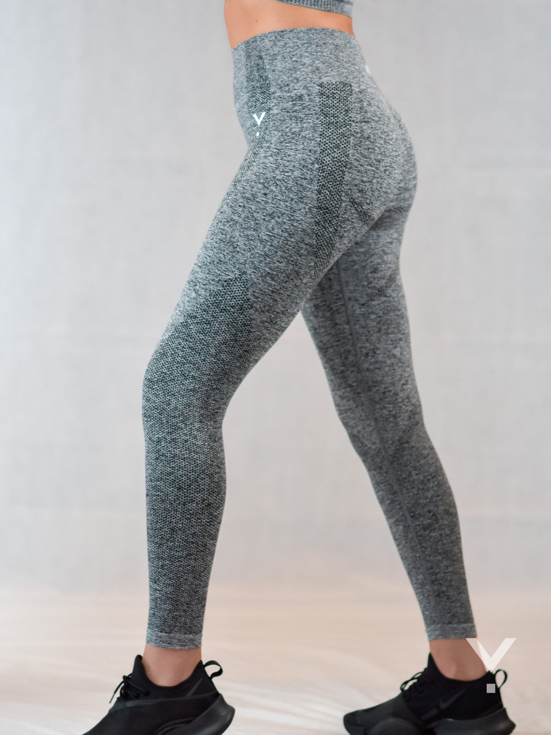 Reflex Leggings Grey - Leggings | AVAYOS
