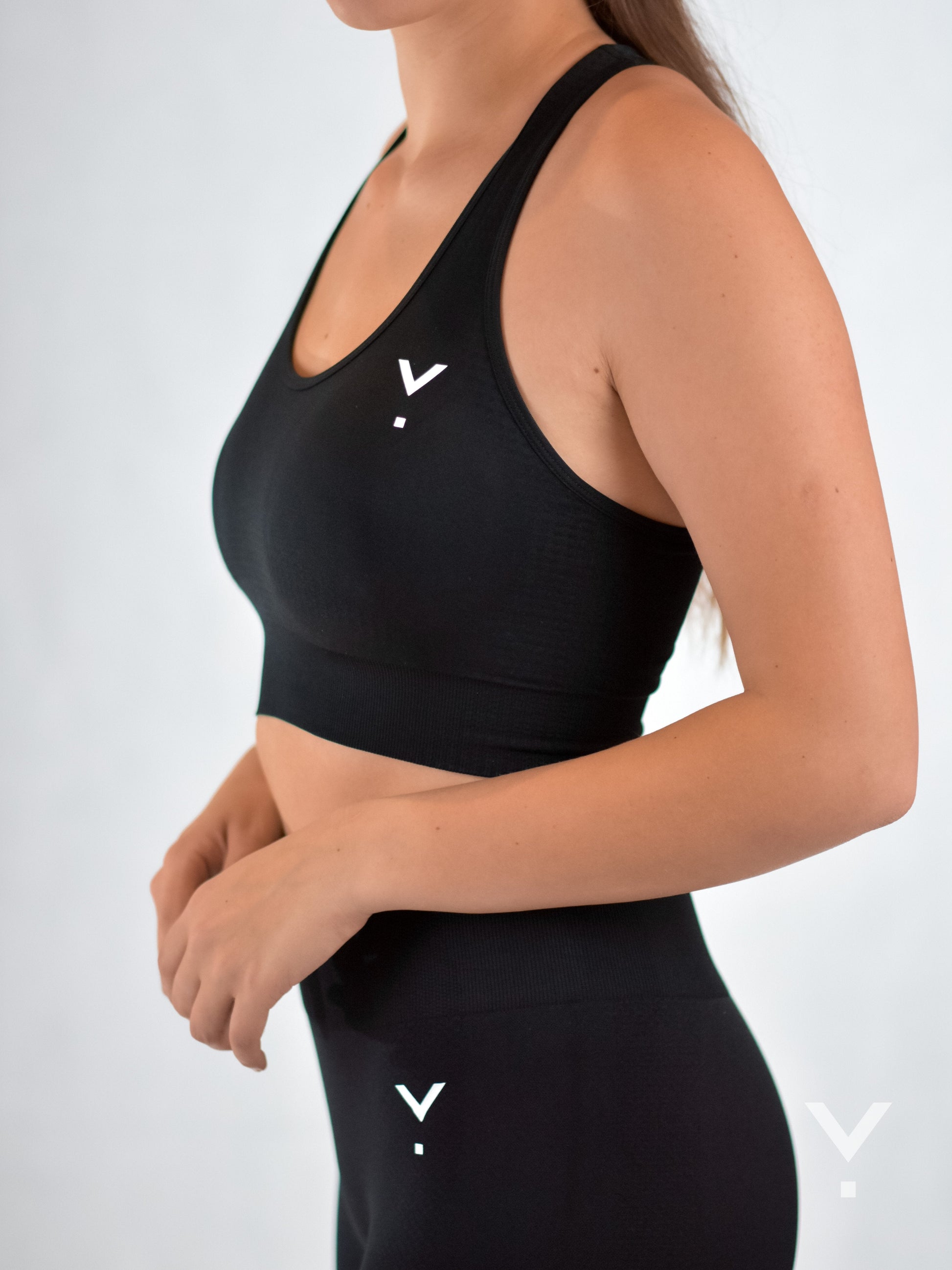 Reflex Sports Bra Black - Sports Bras | AVAYOS