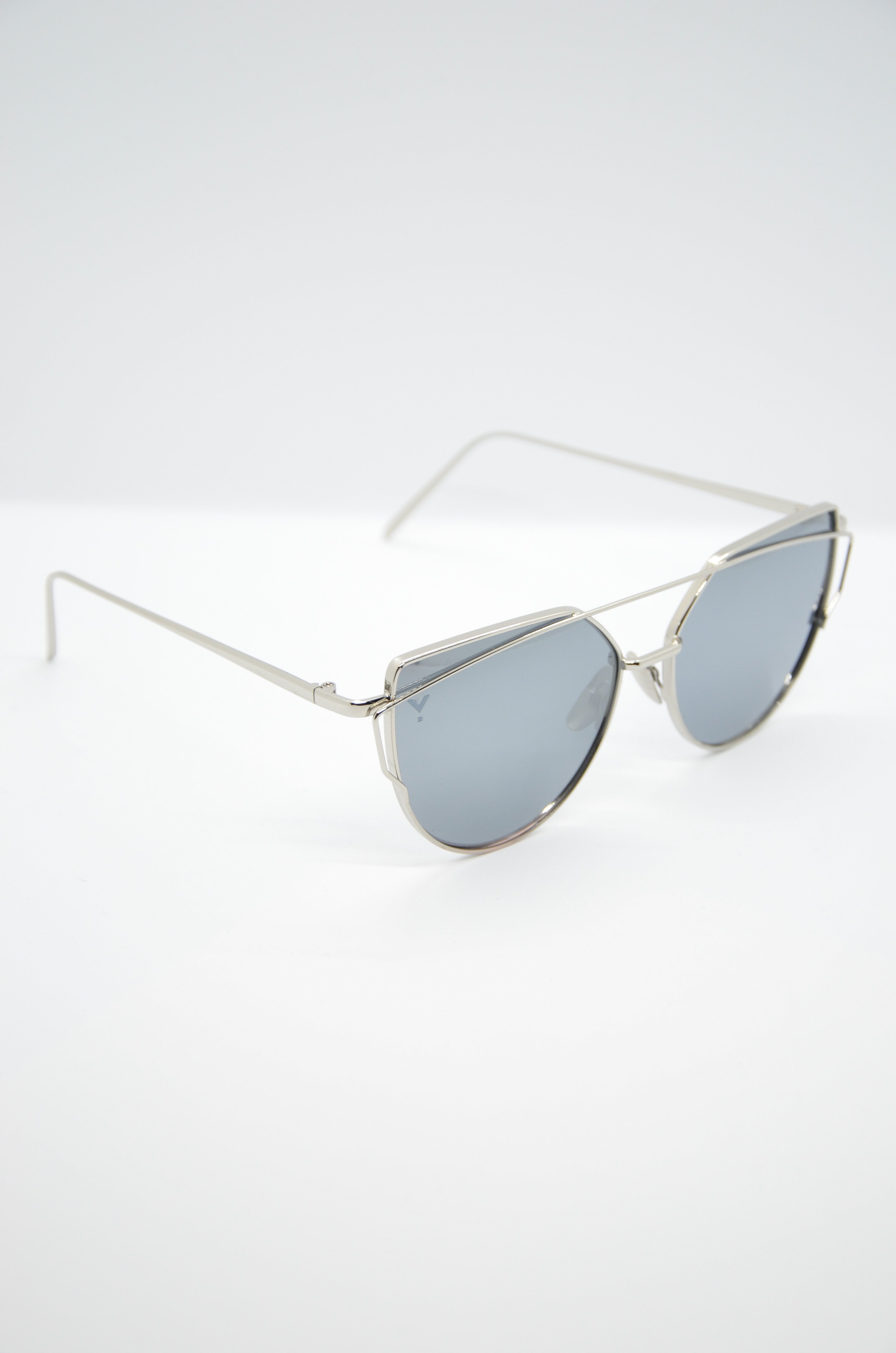 Infra - Sunglasses | AVAYOS